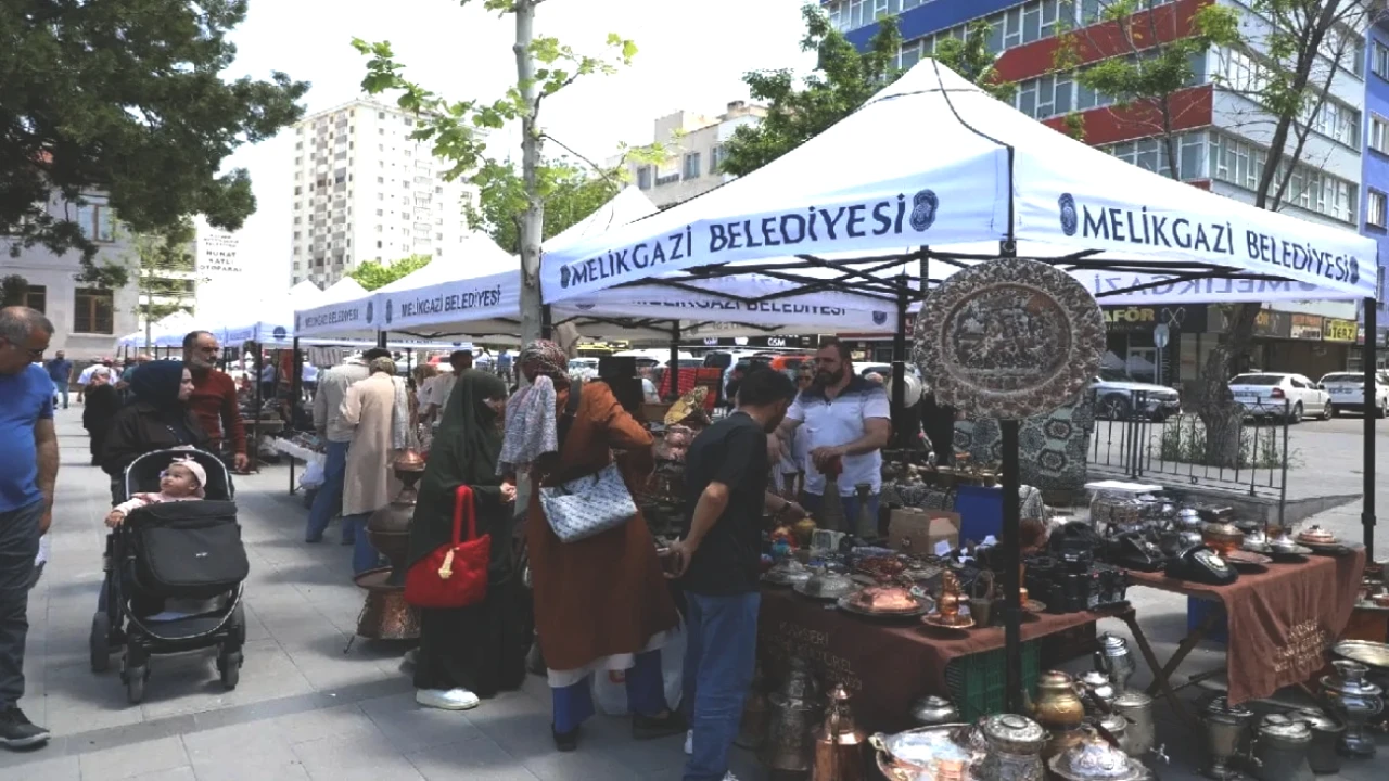 Kayseri'de Açılan Yeni Merkez Herkesi Büyüledi! Türkiye’nin Dört Bir Yanından Ziyaretçi Akını Var!