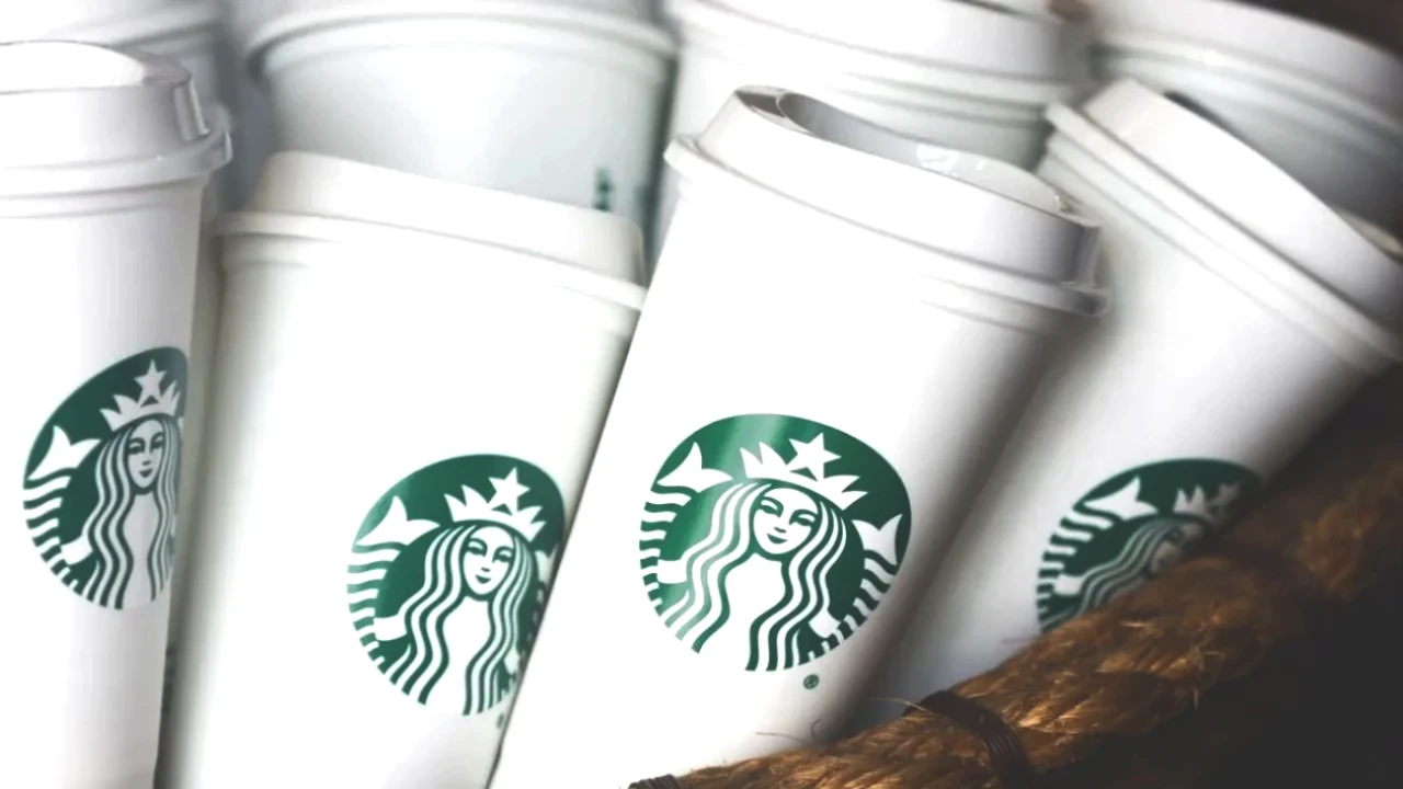 Starbucks'a Asya'dan Milyar Dolarlık Teklif! İşte Şaşırtan Rakam!